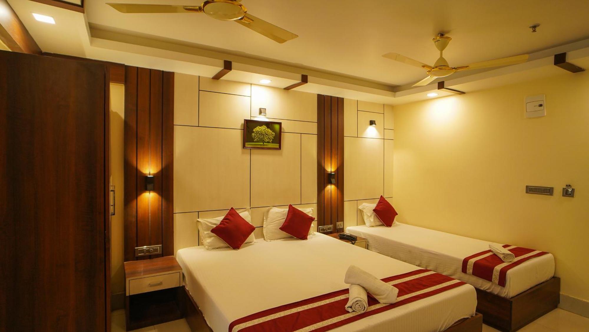 Hotel Mayuri !! Couple Friendly Family Hotel !! Digha  Exterior foto