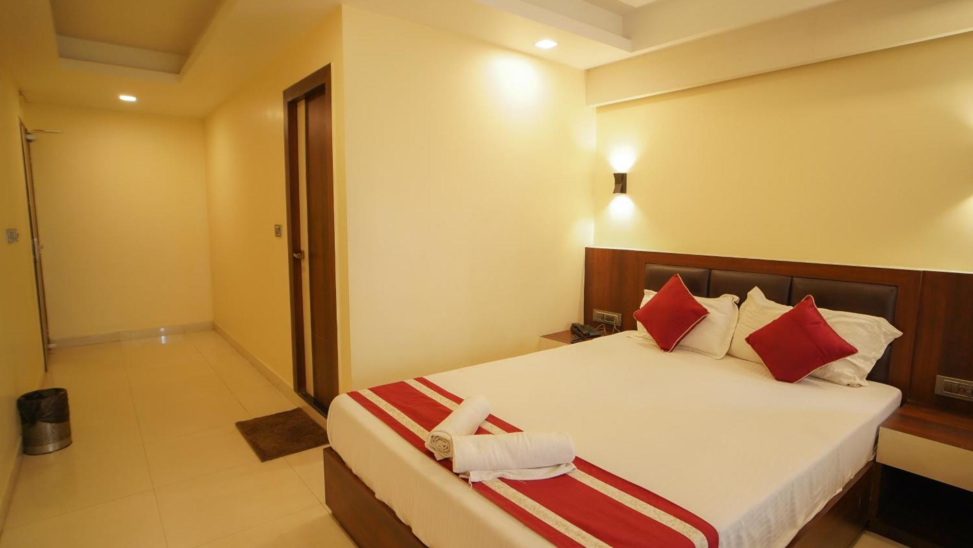 Hotel Mayuri !! Couple Friendly Family Hotel !! Digha  Exterior foto