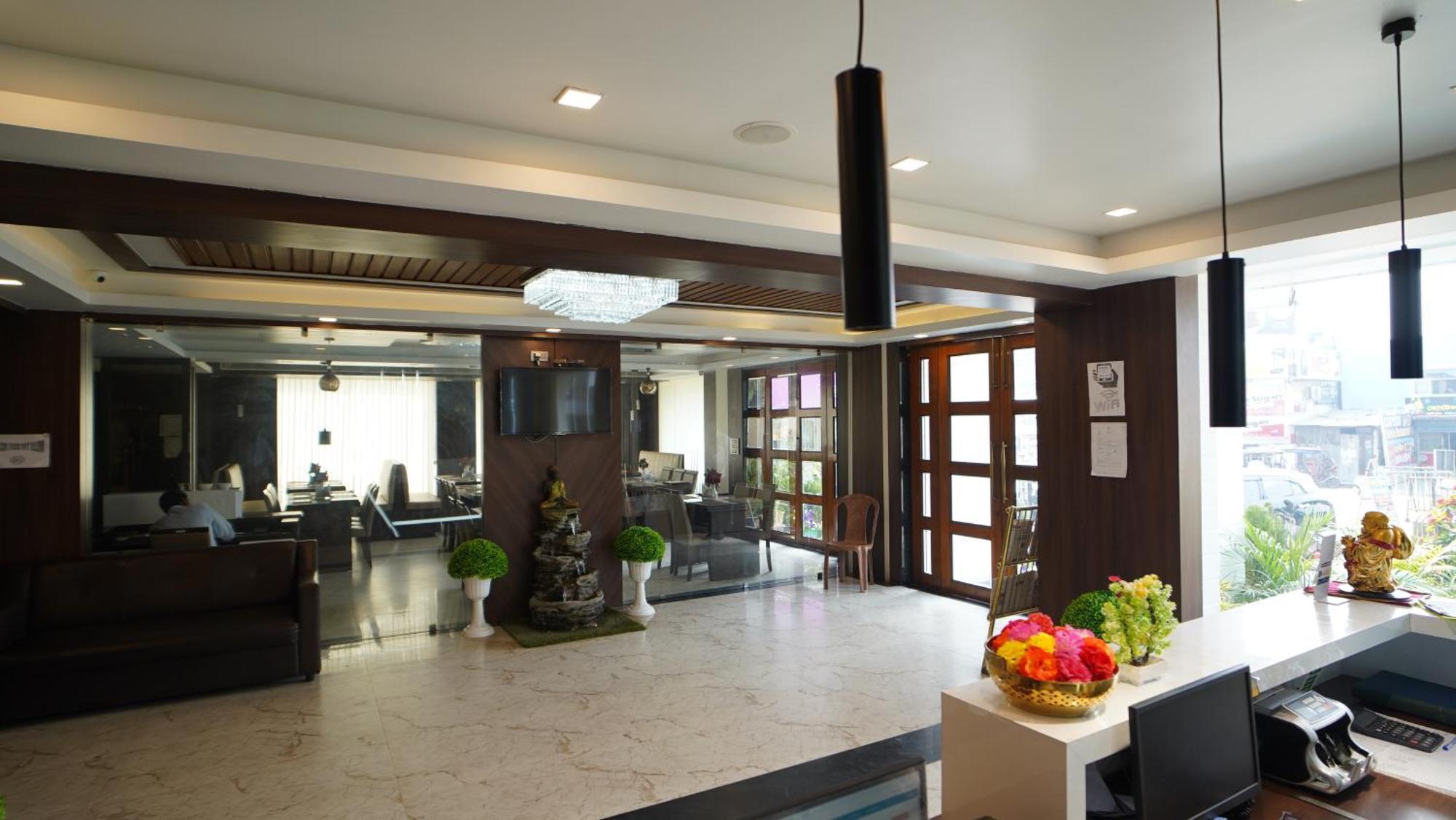 Hotel Mayuri !! Couple Friendly Family Hotel !! Digha  Exterior foto