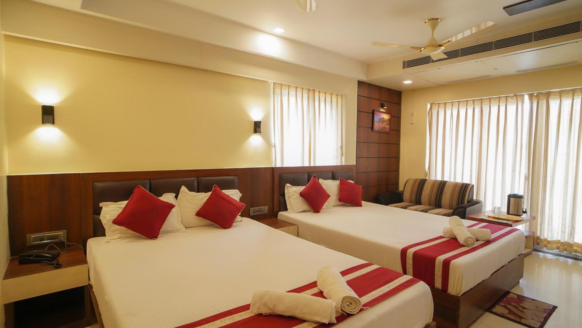 Hotel Mayuri !! Couple Friendly Family Hotel !! Digha  Exterior foto