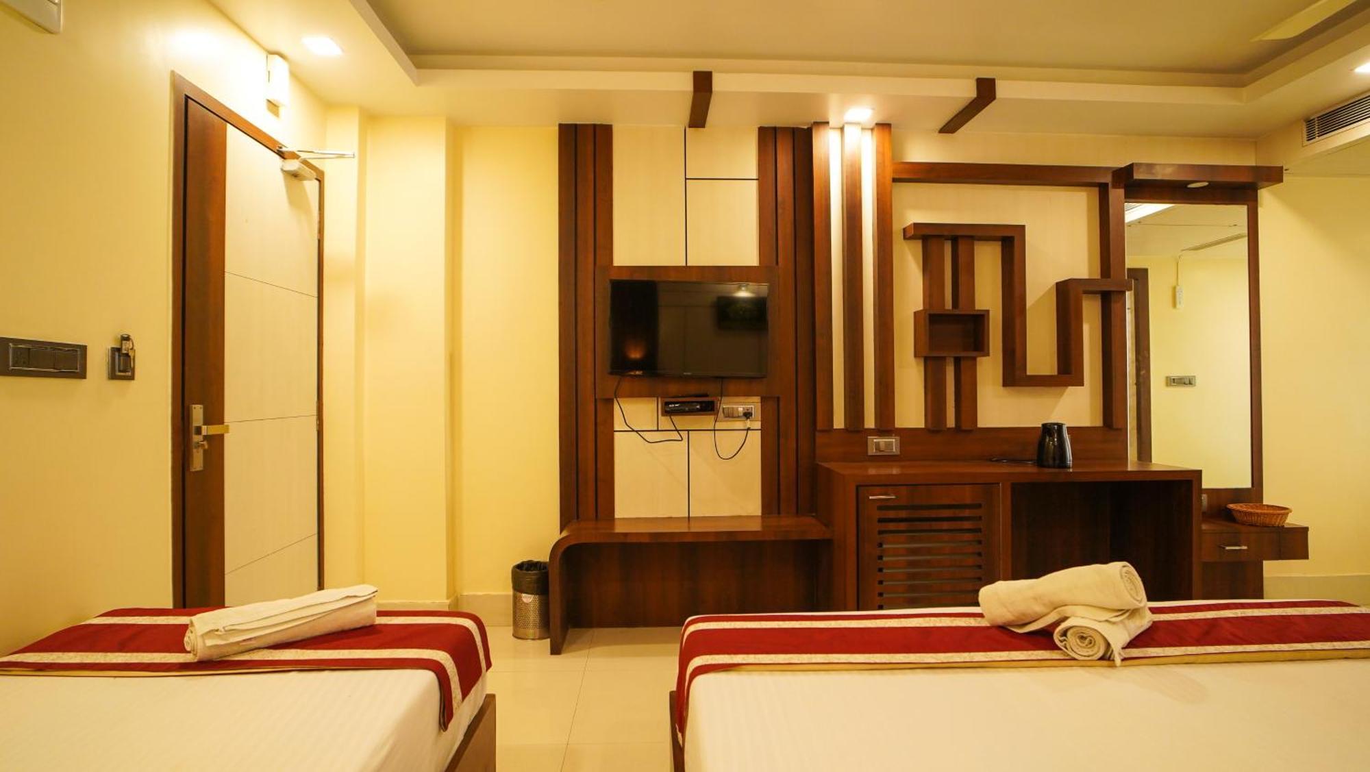 Hotel Mayuri !! Couple Friendly Family Hotel !! Digha  Exterior foto