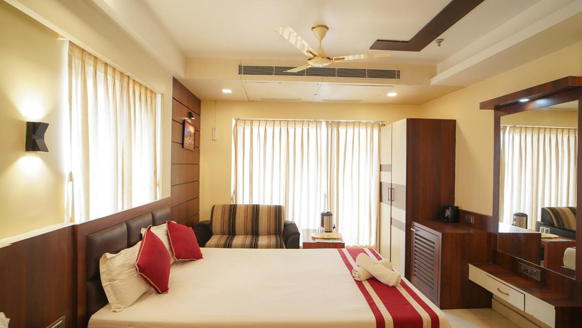 Hotel Mayuri !! Couple Friendly Family Hotel !! Digha  Exterior foto
