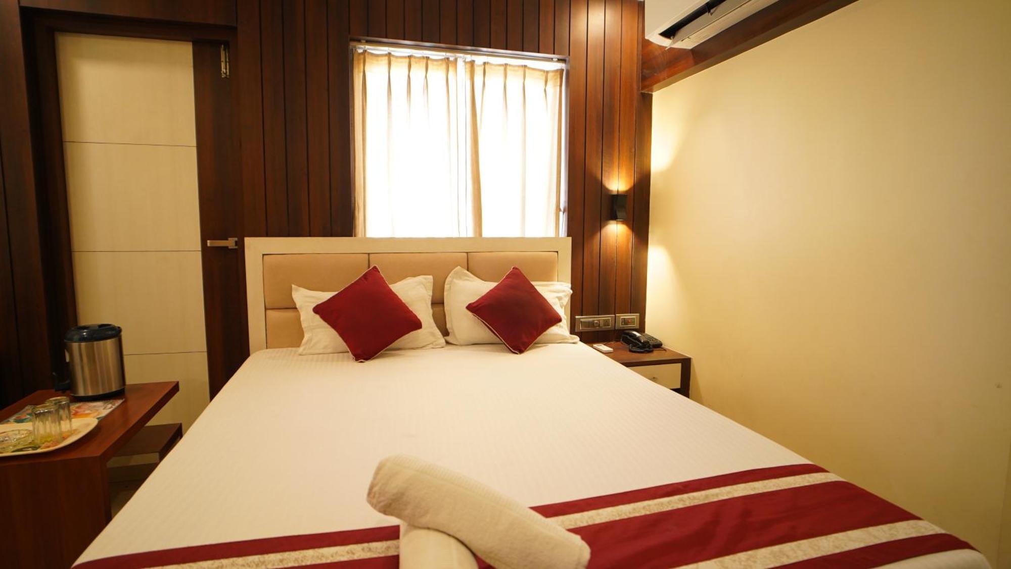 Hotel Mayuri !! Couple Friendly Family Hotel !! Digha  Exterior foto